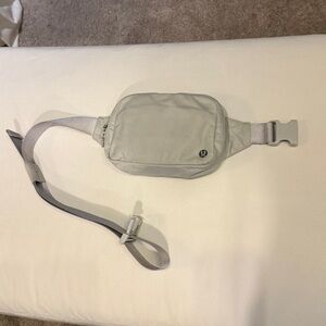 Light Gray Lululemon Crossbody Belt Bag for Men or Women